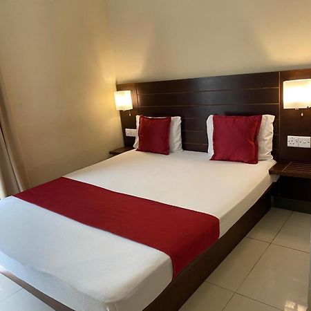 Mercuryfm 101 Yarl Mercury Inn - Jaffna Luaran gambar